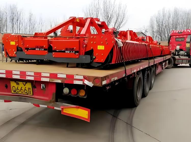 動(dòng)力驅(qū)動(dòng)耙一天可以耕多少地？